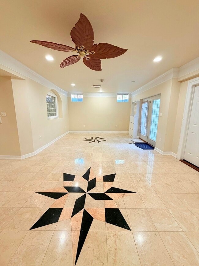 Building Photo - 7125 Ayers Meadow Ln