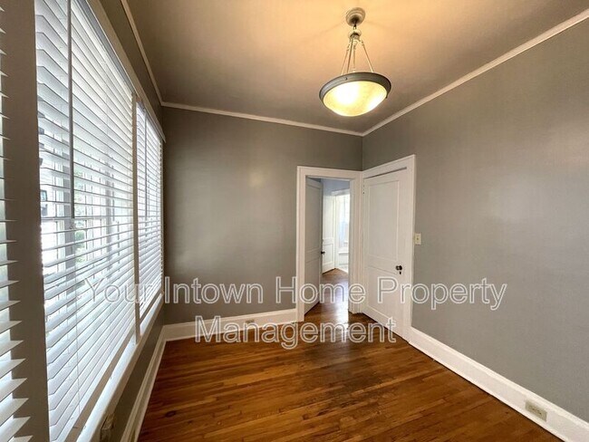 Building Photo - 108 Greenwood Pl