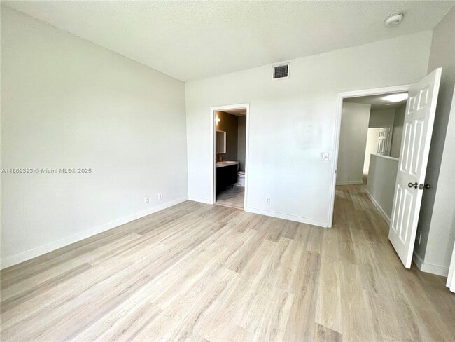 Building Photo - 1816 Salerno Cir