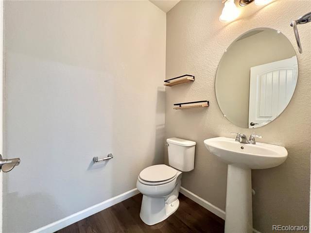 Building Photo - 11840 Dodworth St