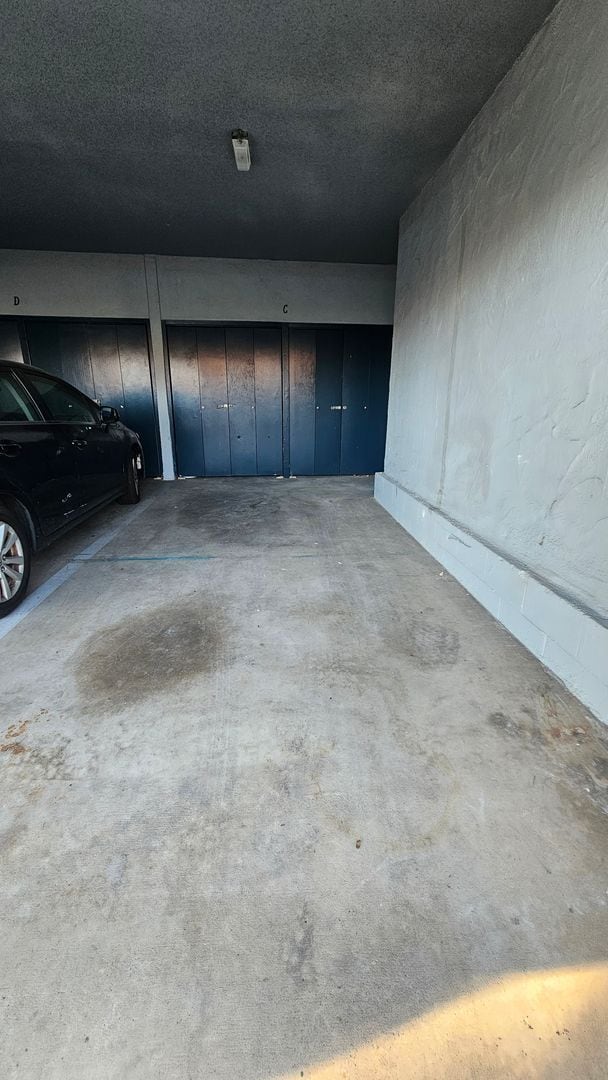 Building Photo - Beautiful 2BD 1.5BA Recently Remodeled Condo in Forest Park Plaza