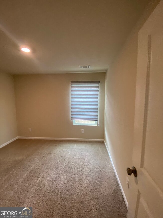 Building Photo - 347 Augusta Woods Dr