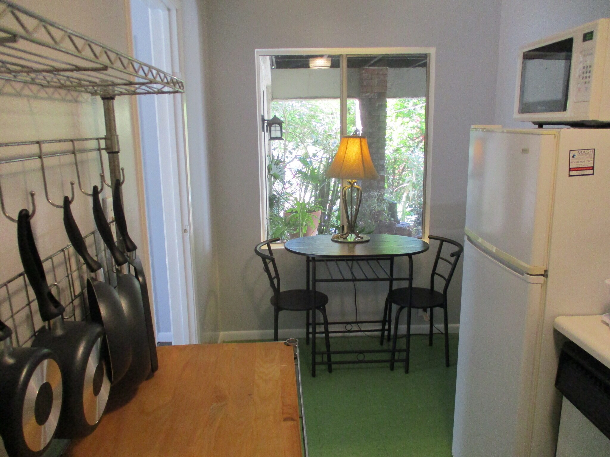 Building Photo - 3450 Effie St