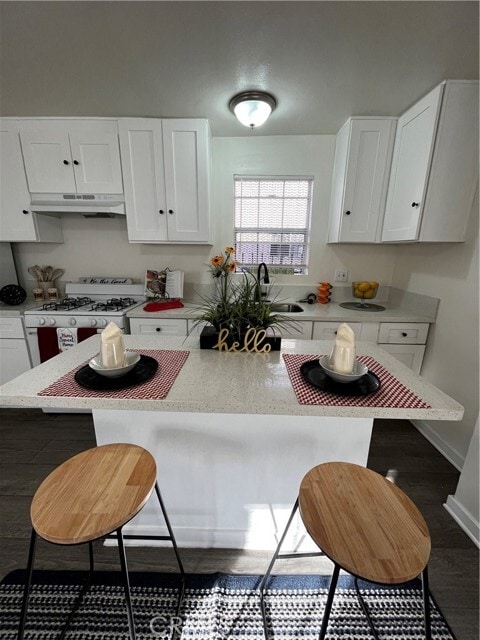 Building Photo - 4518 Normandie Ave