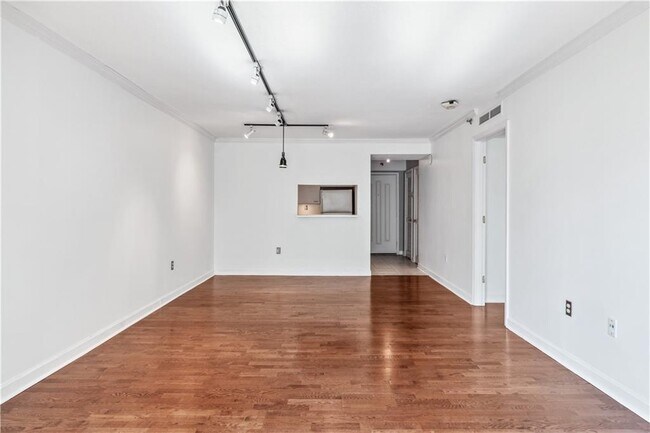 Building Photo - 2870 Pharr Ct S Northwest
