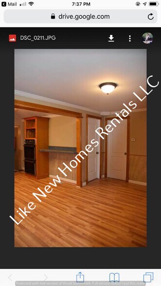 Building Photo - 1106 w Bergin ave