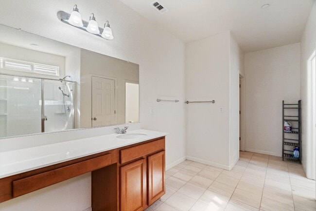 Building Photo - 3760 Orbison Ln