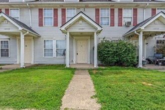 Building Photo - 10405 Hillpark Dr