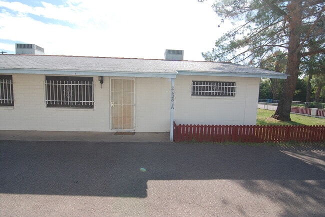 Building Photo - Morten Place