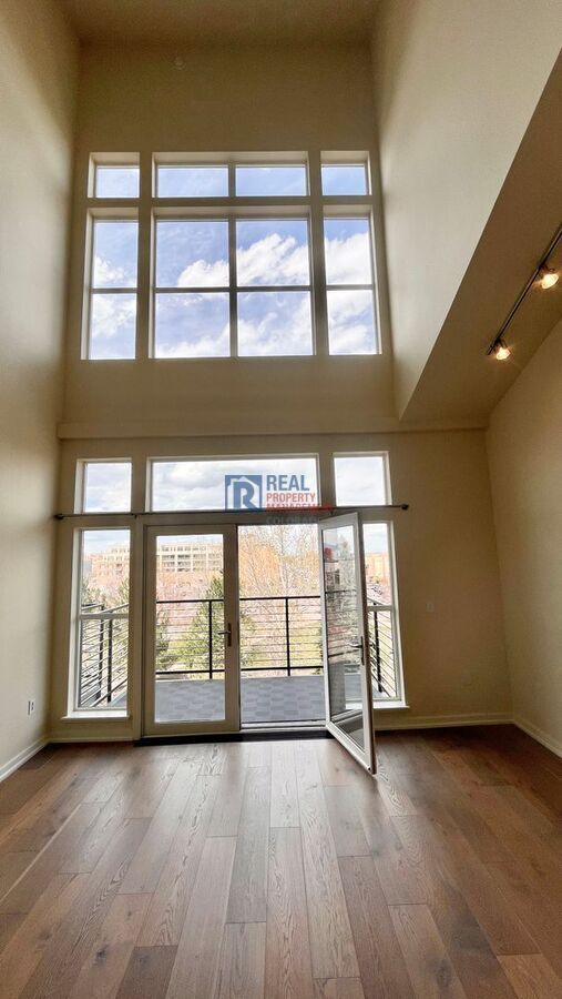Building Photo - 7240 W Custer Ave