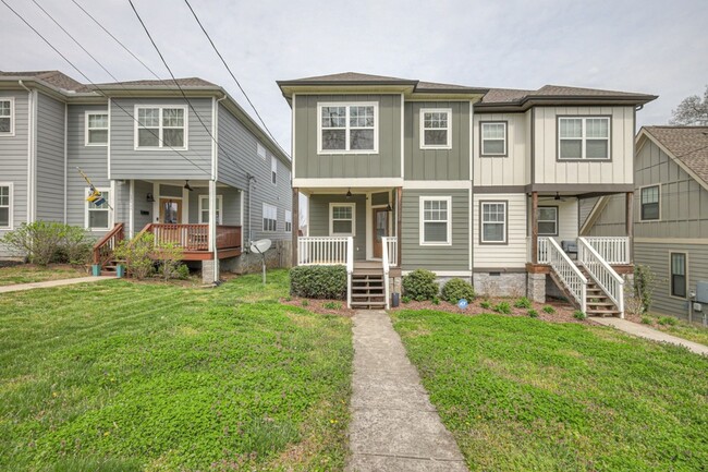 Primary Photo - 1712 McKinney Ave