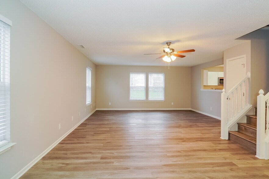 Building Photo - 12337 Bearsdale Dr