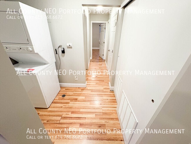 Building Photo - 1046 Republic Ave