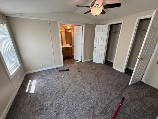 Building Photo - 3 Bed 2 Bath Mobile Home with Storage Shed...