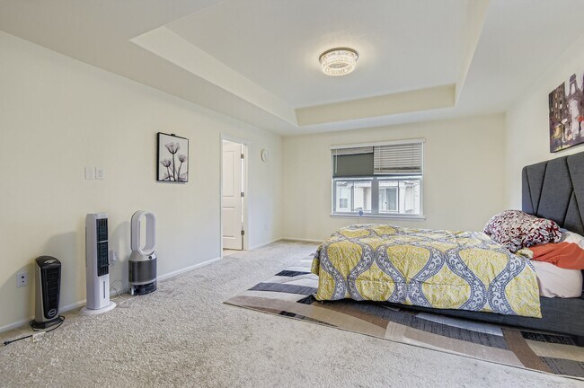 Building Photo - 3103 Jonquil St