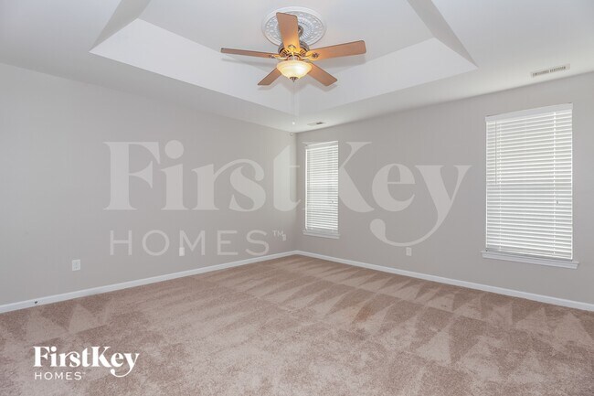 Building Photo - 15507 Troubadour Ln