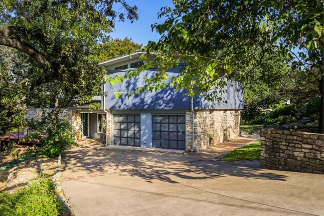 Building Photo - 410 Brookhaven Trail
