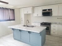 Building Photo - Exclusive Rental Home in Berry Neighborhood