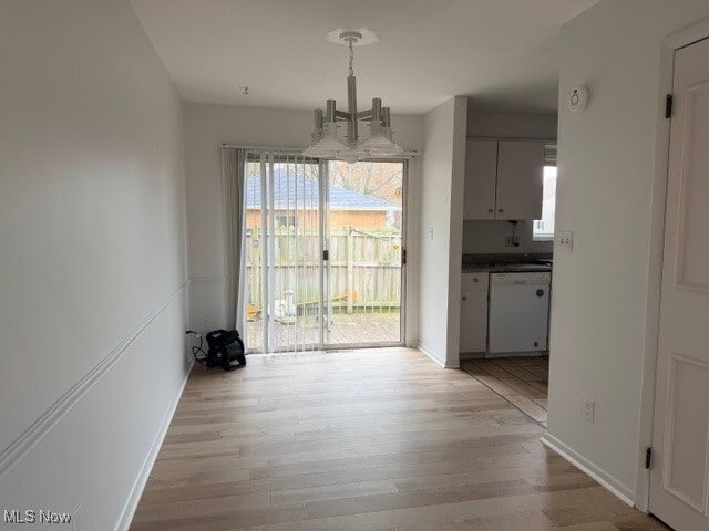 Building Photo - 2856 Morewood Rd