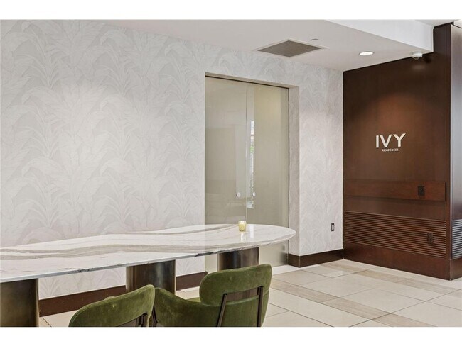 Building Photo - 201 S 11th St