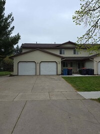 Building Photo - 518 Century Ln