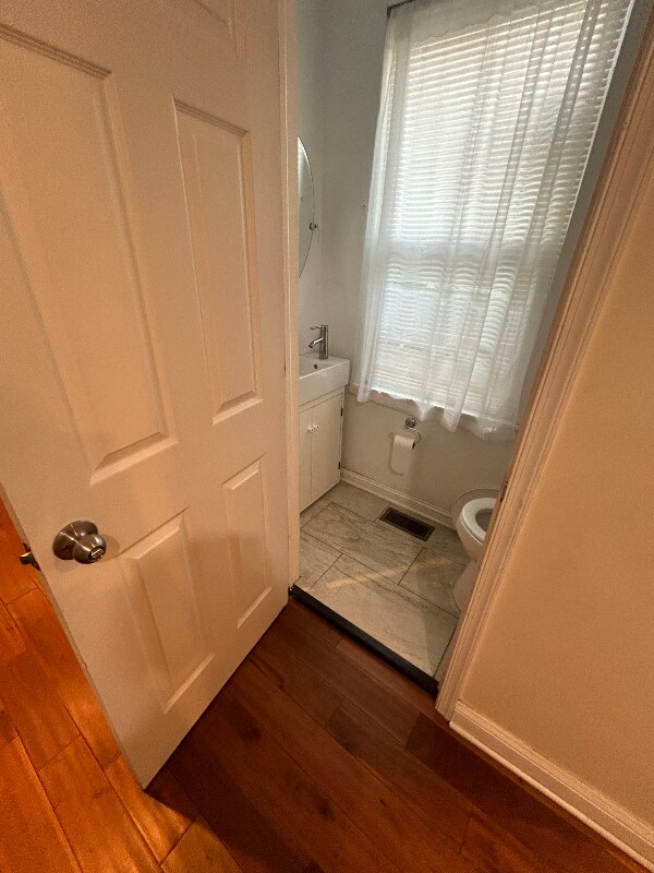 Building Photo - 2917 W Susquehanna Ave