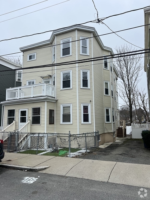 Building Photo - 39 Stellman Rd
