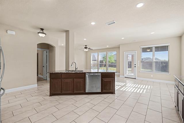 Building Photo - 1012 Granger Dr