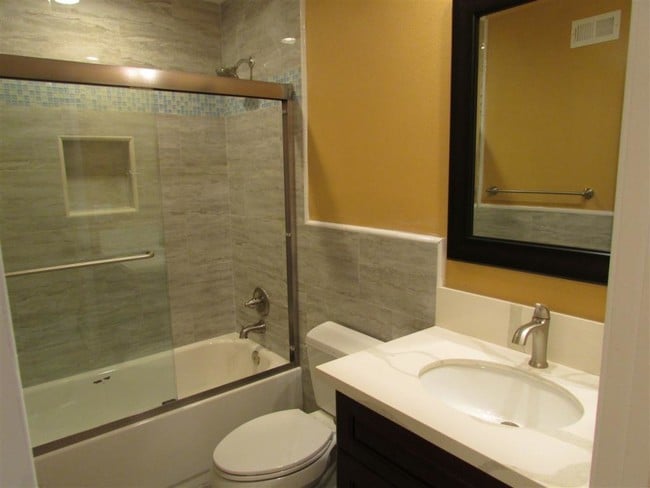 Building Photo - 8050 Columbus St