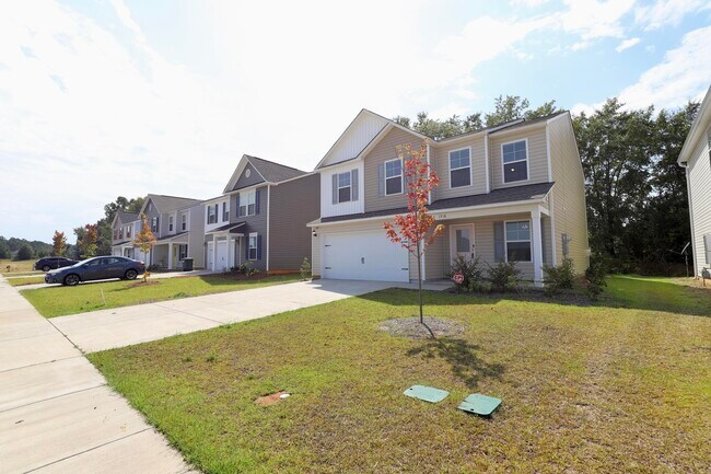 Building Photo - 1718 Canopy Dr
