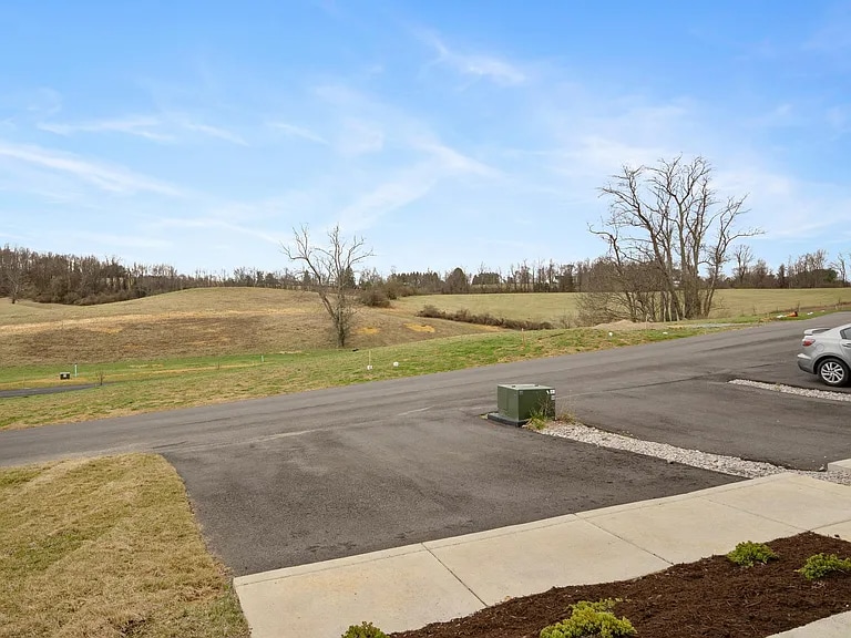 Building Photo - 2005 Kyles Wy