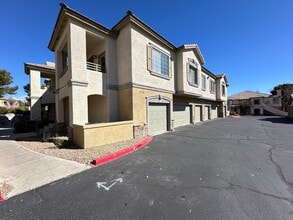 Building Photo - Pacific Crest