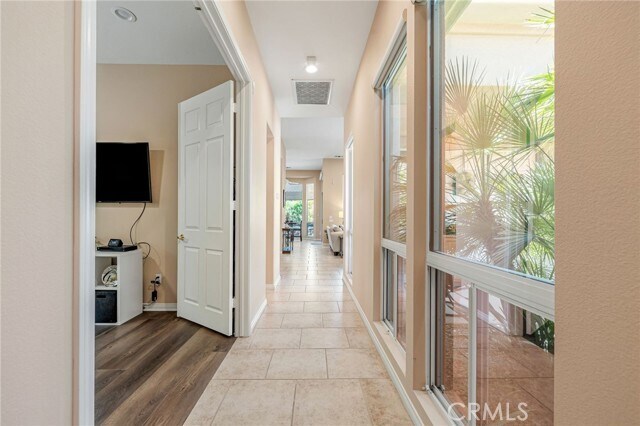 Building Photo - 78652 Alliance Way