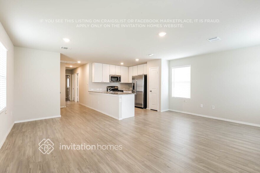 Building Photo - 4223 Southton Lk