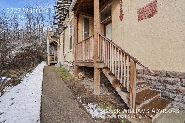 Building Photo - 2227 Wheeler St
