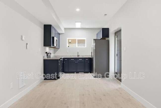 Building Photo - 530 N Third St B