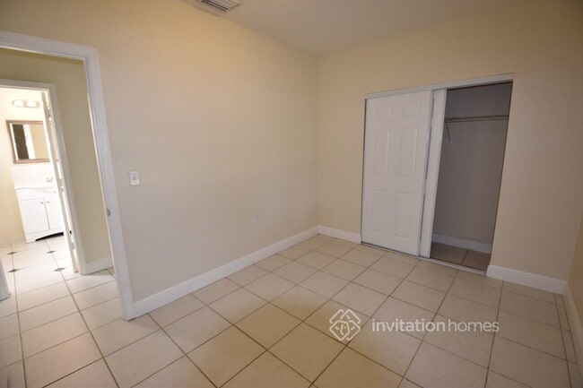 Building Photo - 4327 Hernden Dr