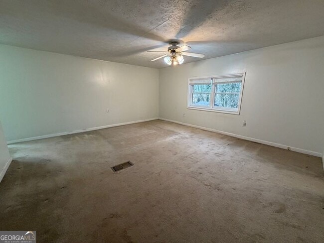 Building Photo - 1252 Lawrenceville-Suwanee Rd