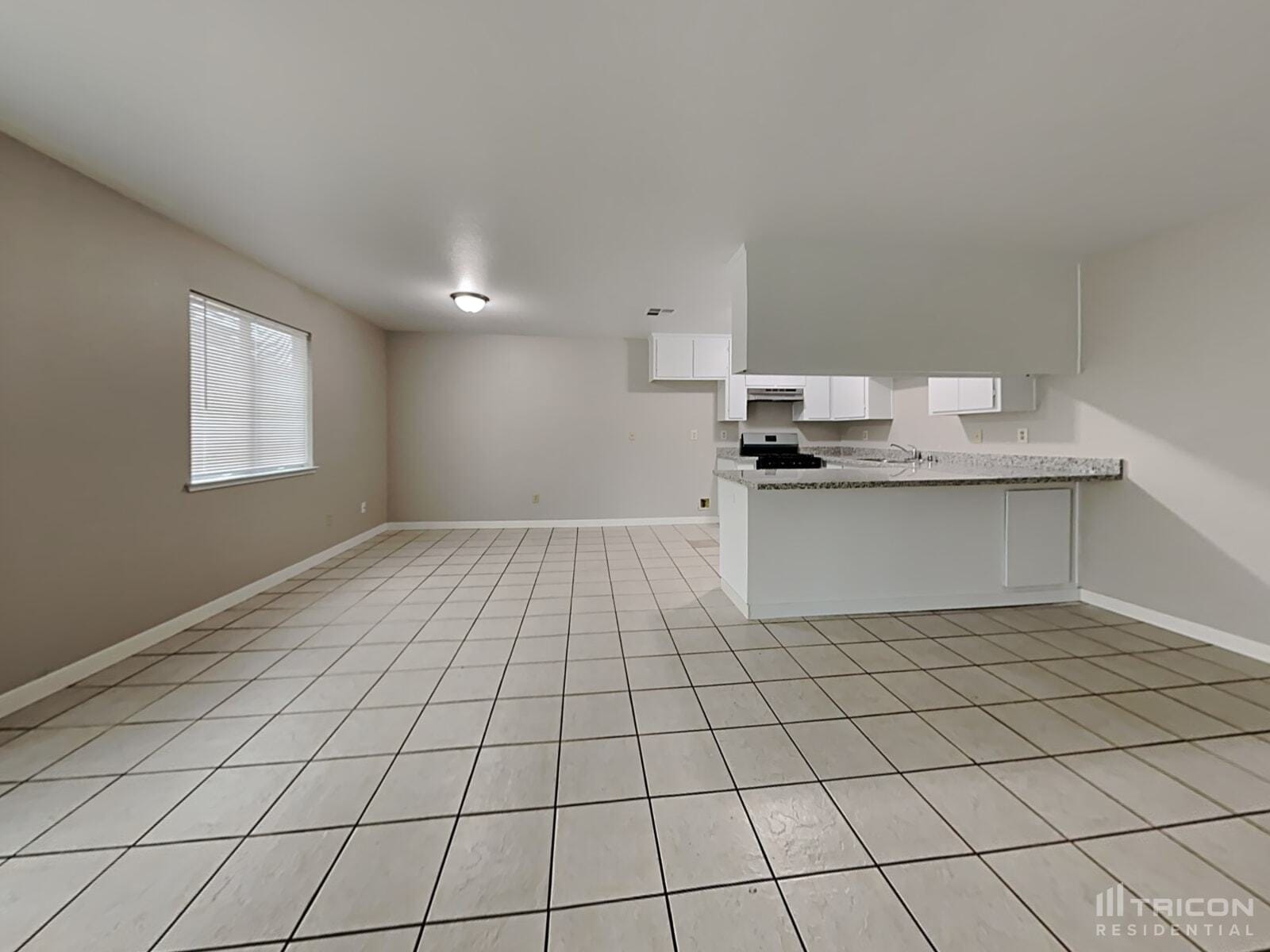 Building Photo - 601 Jeelu Way