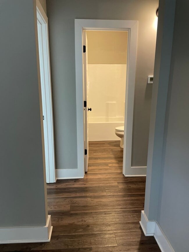 Building Photo - 3 Bedroom Home With Spacious Garage and Fenced Backyard!