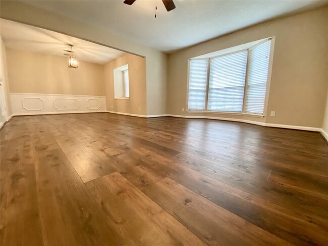 Building Photo - 2206 Tannehill Dr