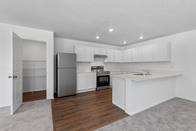 Building Photo - Beautiful Home in Post Falls!