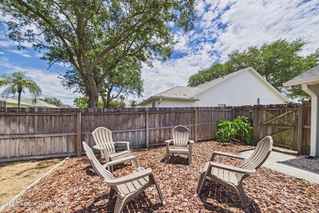 Building Photo - 1914 Jacques Dr