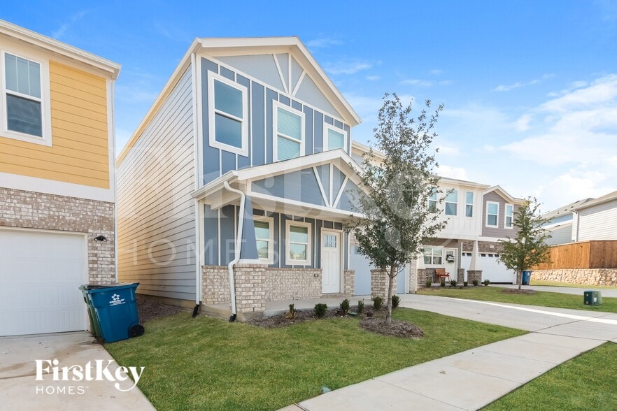 Building Photo - 322 Nima Ln