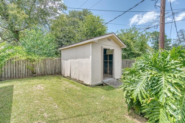 Building Photo - 4840 Arthur Ln
