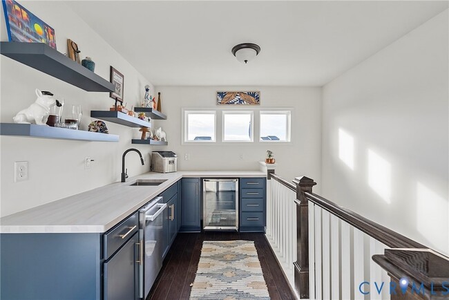 Building Photo - 5271 Old Main St