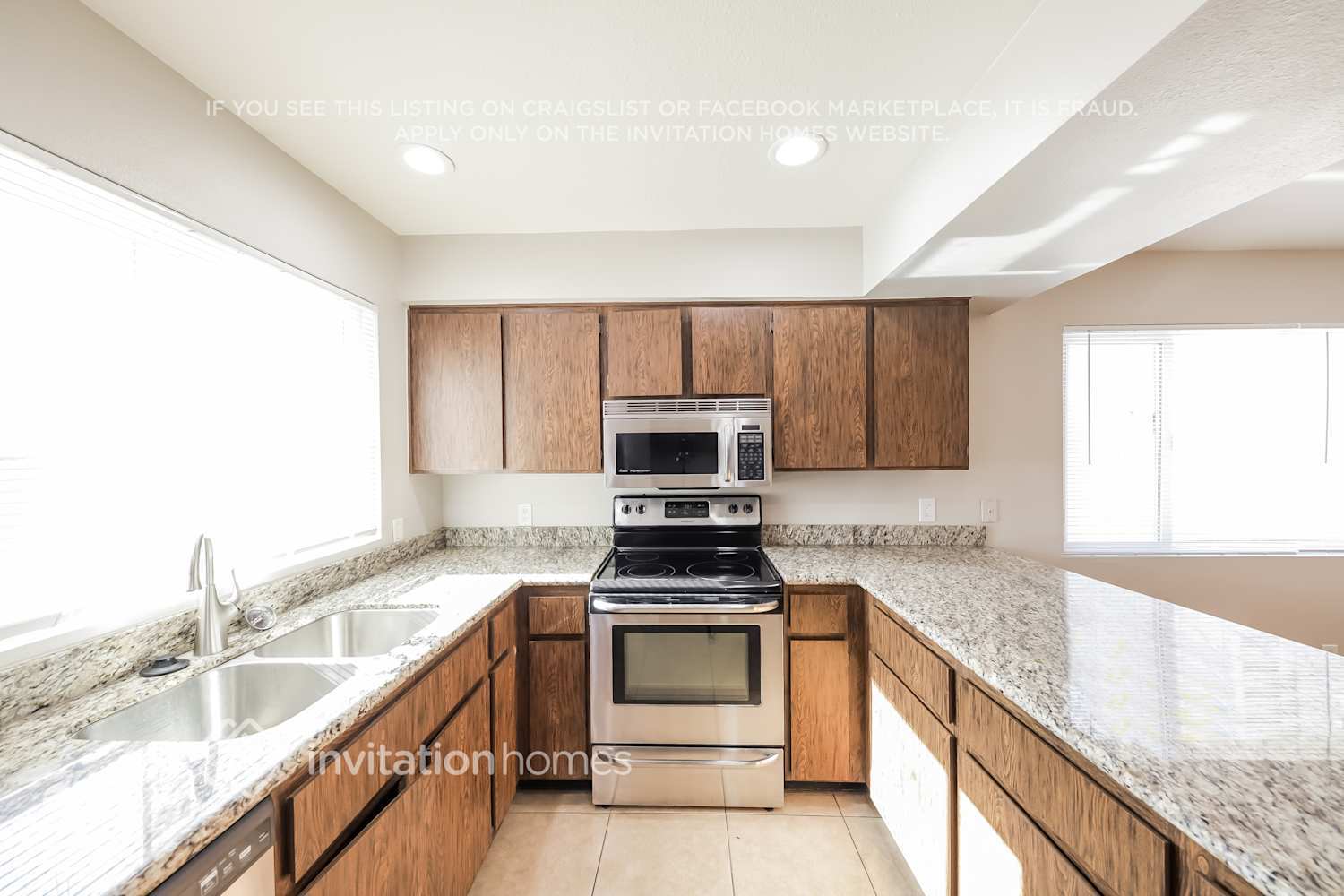 Building Photo - 18016 N 55th Ave