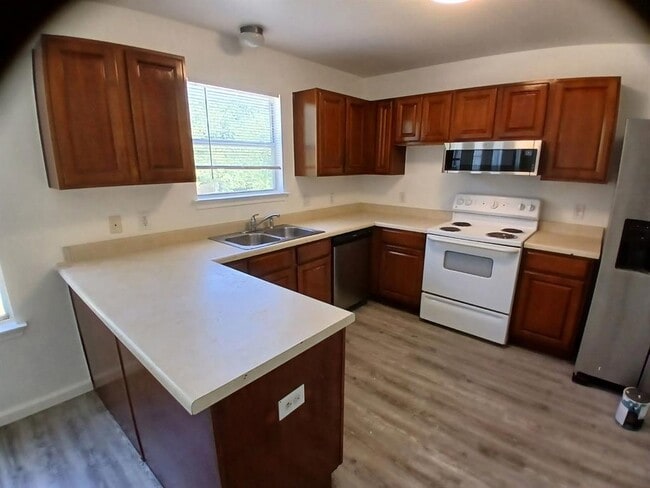 Building Photo - 1014 Glen Meadow Cove