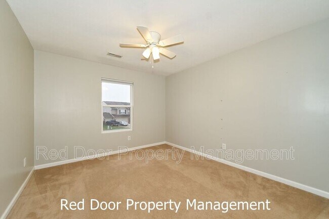 Building Photo - 7844 Bombay Ln