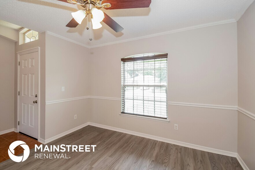 Building Photo - 12289 Bucks Harbor Dr N